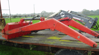 /photos/MF 35 Loader.JPG